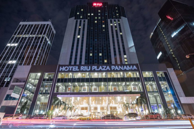 hotel riu plaza panama