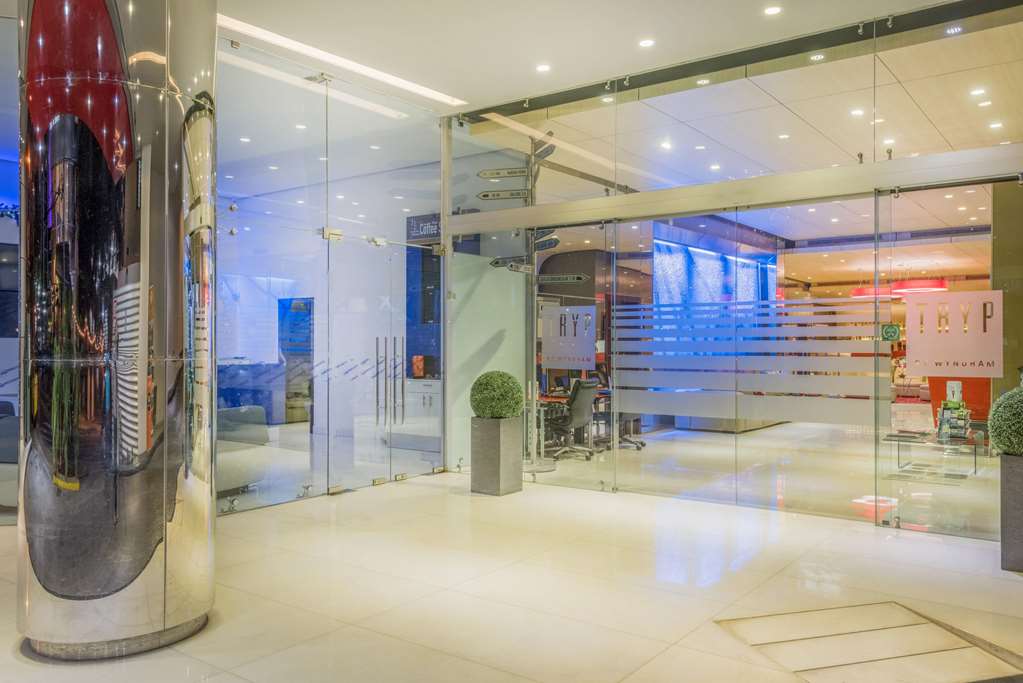Tryp By Wyndham Panamá Centro,In Bella Vista (El Cangrejo),3.5 star