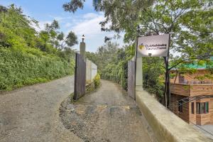Club Mahindra Naukuchiatal,Naukuchia Tal Rd, Naukuchiatal ,3 star