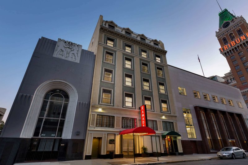 Ramada By Wyndham Oakland Downtown City Center,Hayward>>Alameda,2.5 star
