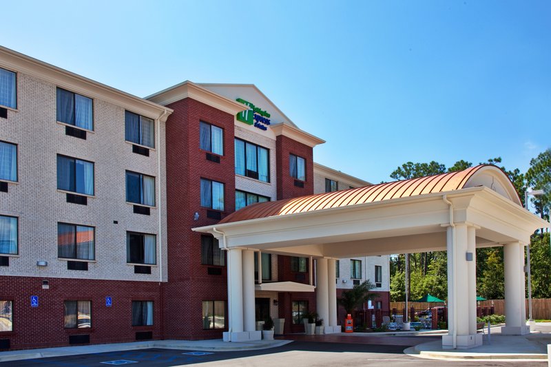 Holiday Inn Express & Suites Ocean Springs, An Ihg Hotel