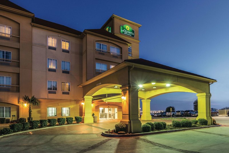 la quinta inn and suites fort worth lake worth