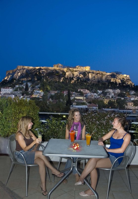 athens center square hotel