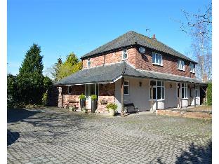 laburnum cottage guest house