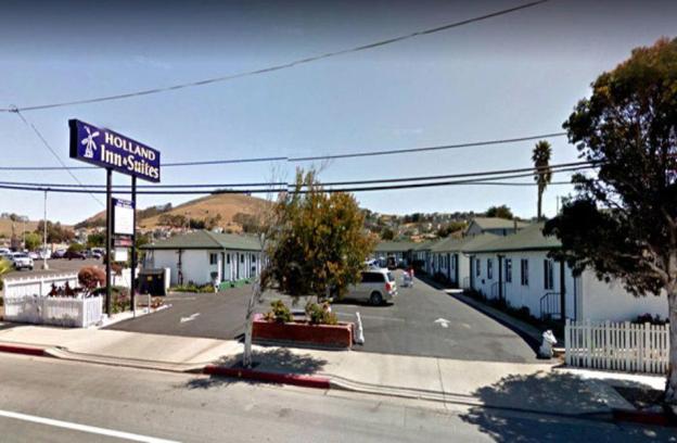 holland inn and suites
