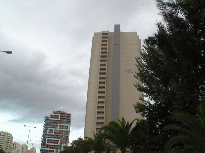apartamentos jardins da rocha