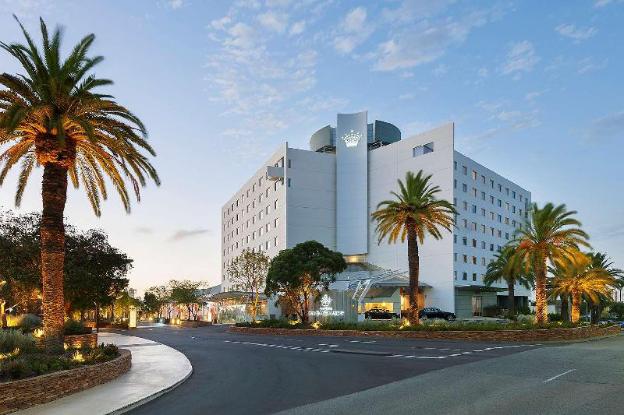 crown promenade perth
