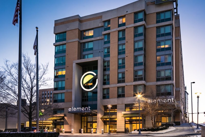 Element Omaha Midtown Crossing,Douglas>>Carter Lake,3 star