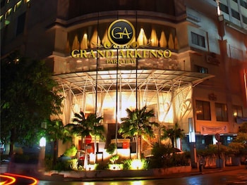 grand arkenso parkview hotel