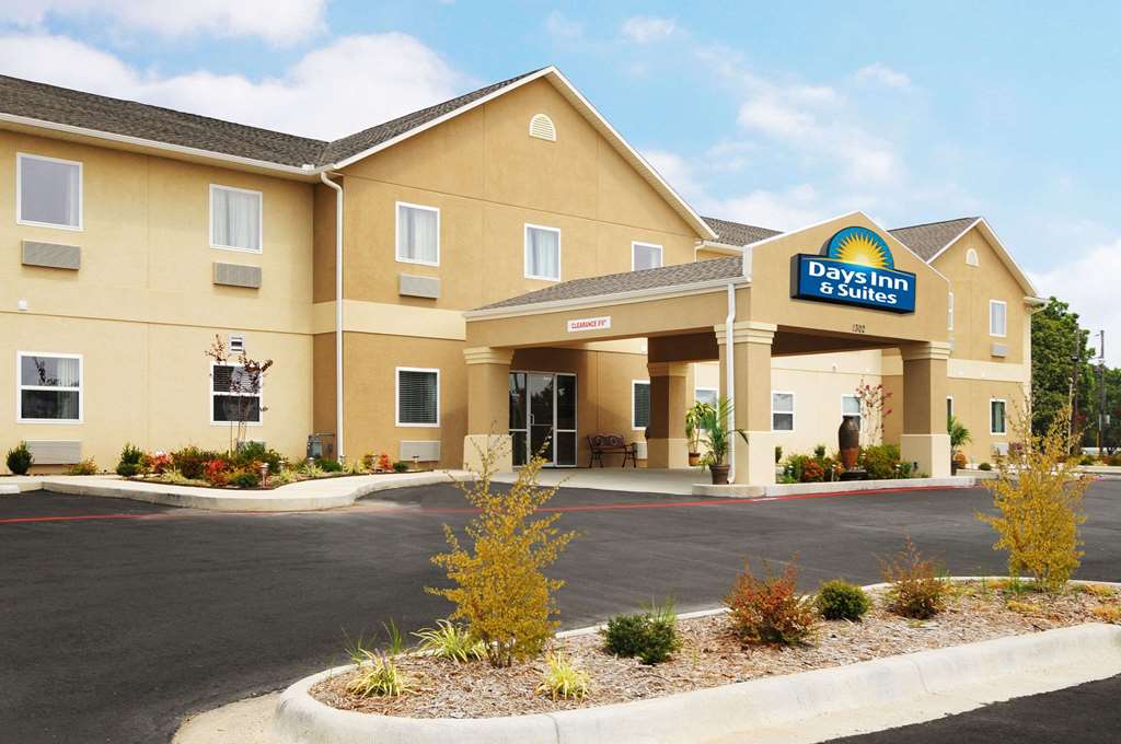 Days Inn & Suites By Wyndham Cabot