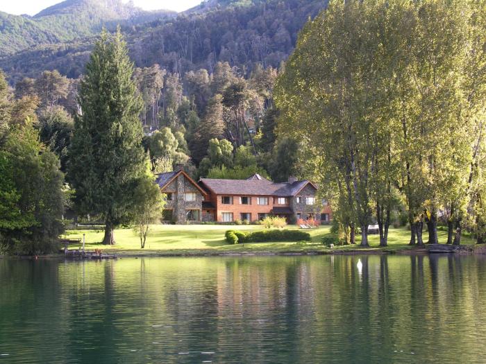 La Escondida Casa De Huespedes & Spa,Puerto Manzano>>Los Lagos Department,4 star