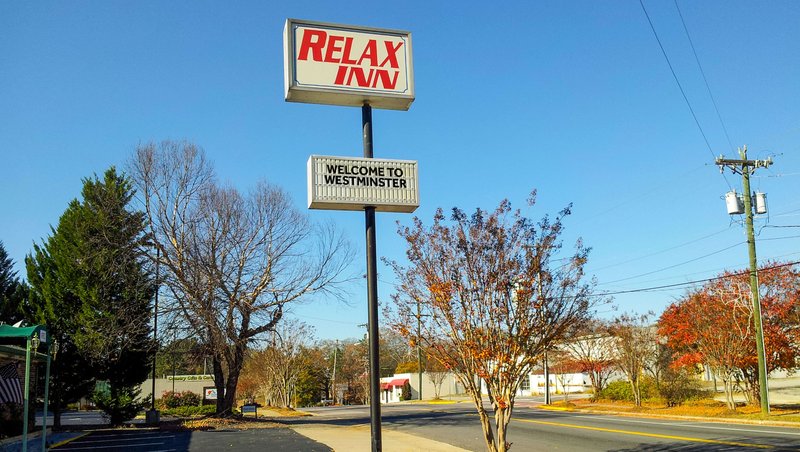 relax inn westminster