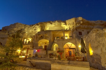 4 oda cave house boutique hotel