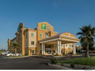 Holiday Inn Express Red Bluff-South Redding Area,Redding>>Red Bluff,3 star