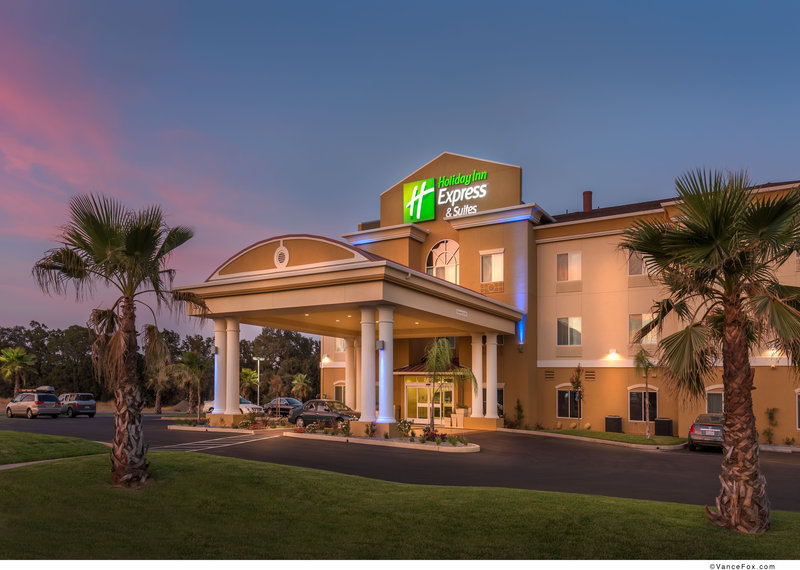 Holiday Inn Express Red Bluff-South Redding Area