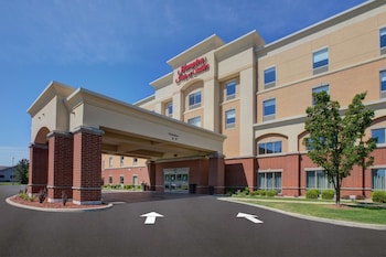 hampton inn and suites flint grand blanc