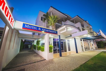 The Cosmopolitan Motel And Serviced Apartments,Yeppoon>>Rockhampton,3.5 star