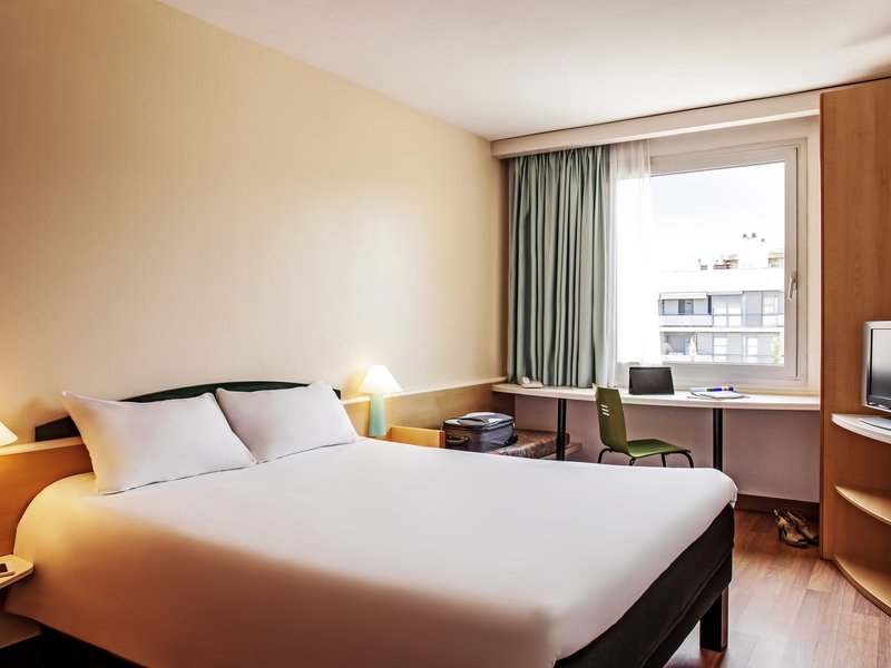 Ibis Barcelona Molins De Rei