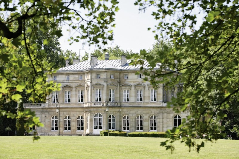 Chateau De La Motte Fenelon,Cambrai>>Calais,3 star