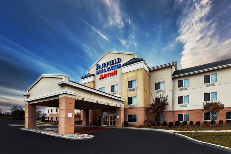 Fairfield Inn & Suites By Marriott Toledo North,Toledo>>Lucas County,3 star