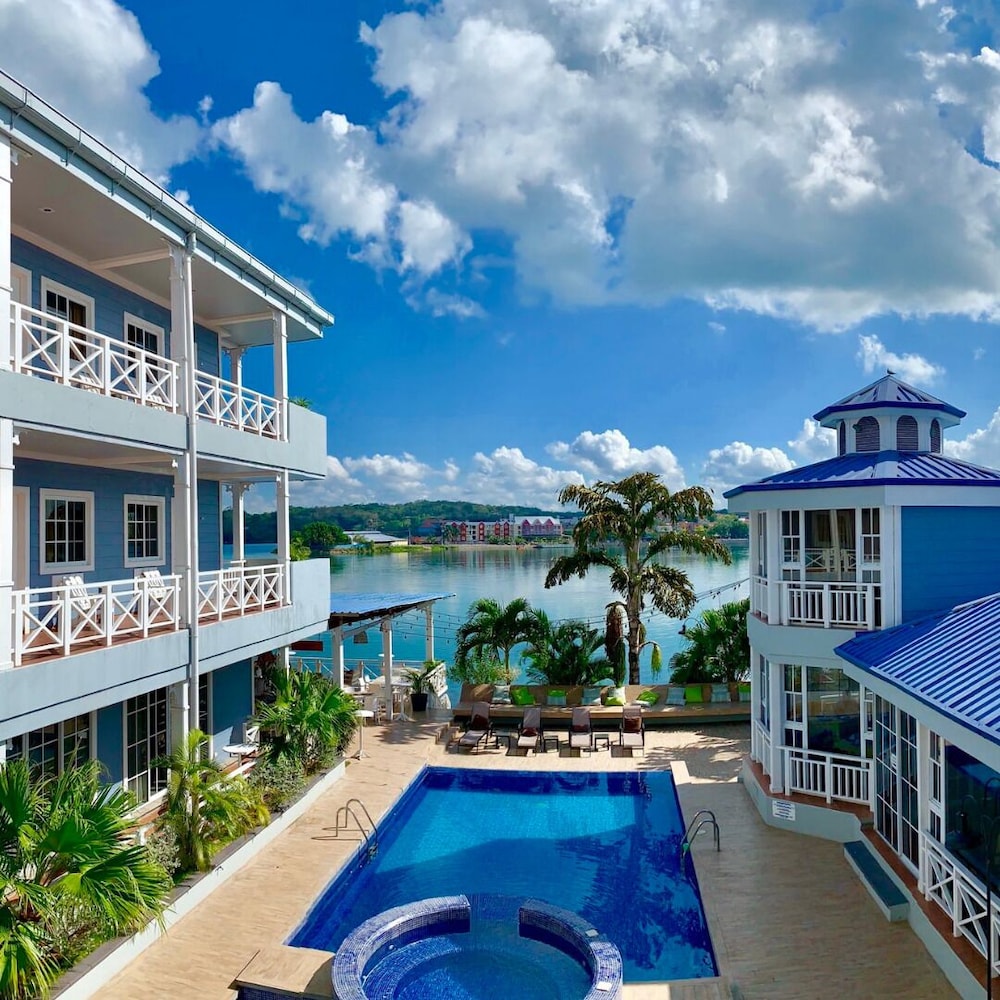 Hotel Casona Del Lago,Peten>>Flores,4 star
