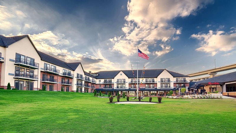 Doubletree By Hilton Hotel Port Huron,Michigan>>Detroit,4 star
