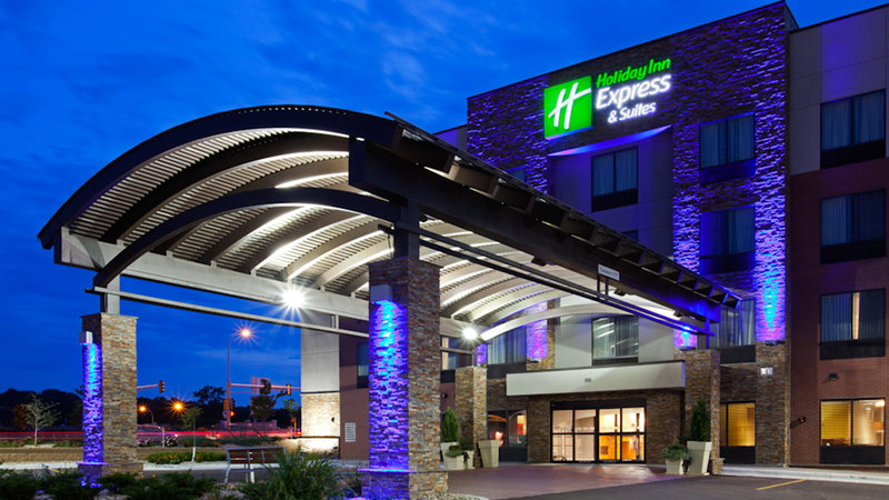 holiday inn express and suites rochester west medical center by ihg