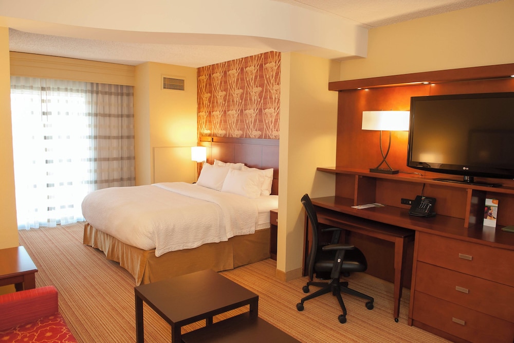 courtyard by marriott pittsburgh north cranberry woods