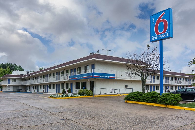 motel 6 fredericksburg va north