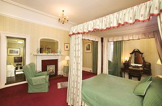 Ballathie House,In Perth (Kinclaven),4 star