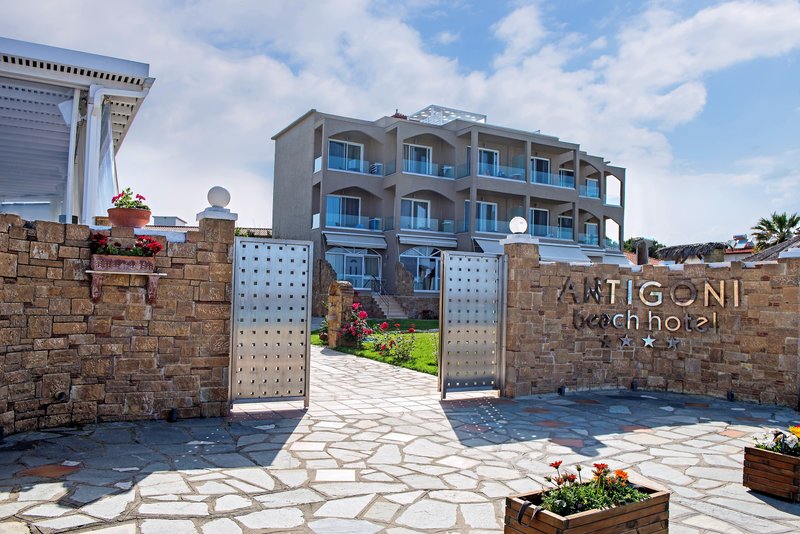 antigoni seaside resort