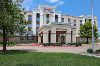 Hampton Inn & Suites Dallas-Desoto,Dallas>>Corpus Christi,3 star