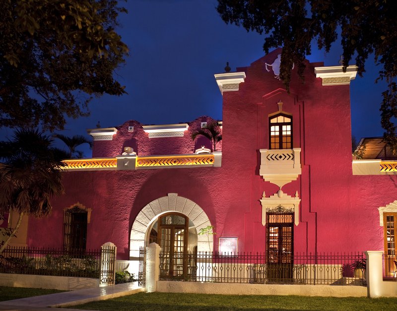 rosas and xocolate boutique hotel spa