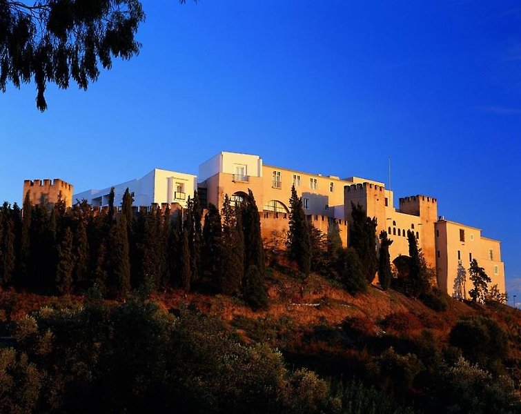 Pousada Castelo De Alcacer Do Sal - Historic Hotel,Alentejo>>Alcacer Do Sal,4 star