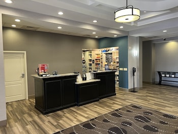 hampton inn and suites barstow