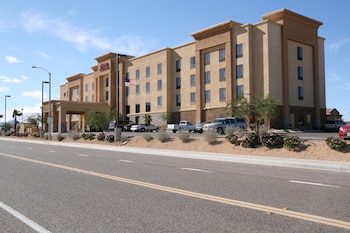 hampton inn and suites barstow