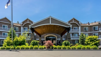 holiday inn express and suites interstate 90 by ihg