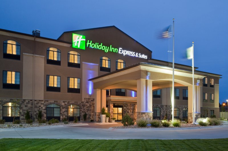 Holiday Inn Express Hotel & Suites Grand Island