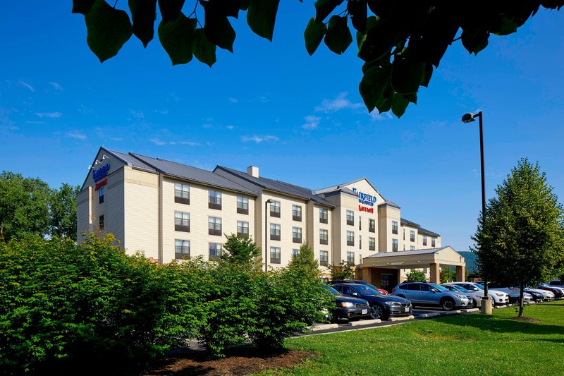 Fairfield Inn & Suites By Marriott Cumberland,Maryland>>Cumberland,2.5 star