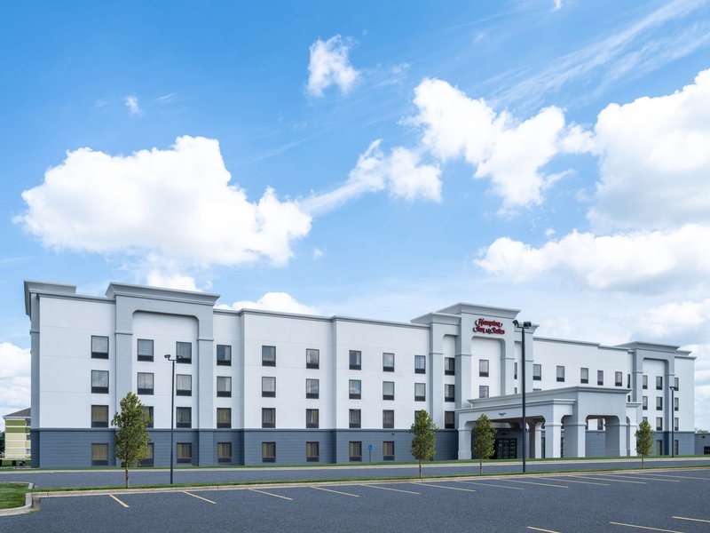 Hampton Inn & Suites Cedar Rapids - North