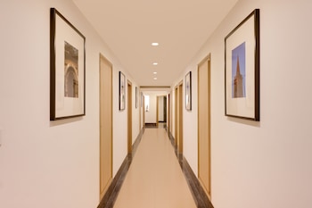 Lemon Tree Hotel, Hinjawadi, Pune,Hinjewadi,4 star