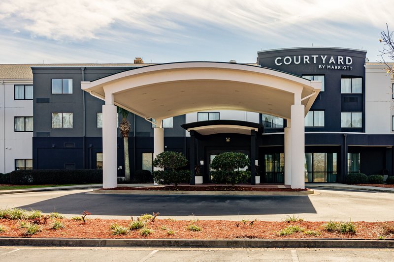 Courtyard By Marriott Brunswick,Dock Junction>>Brunswick,3 star
