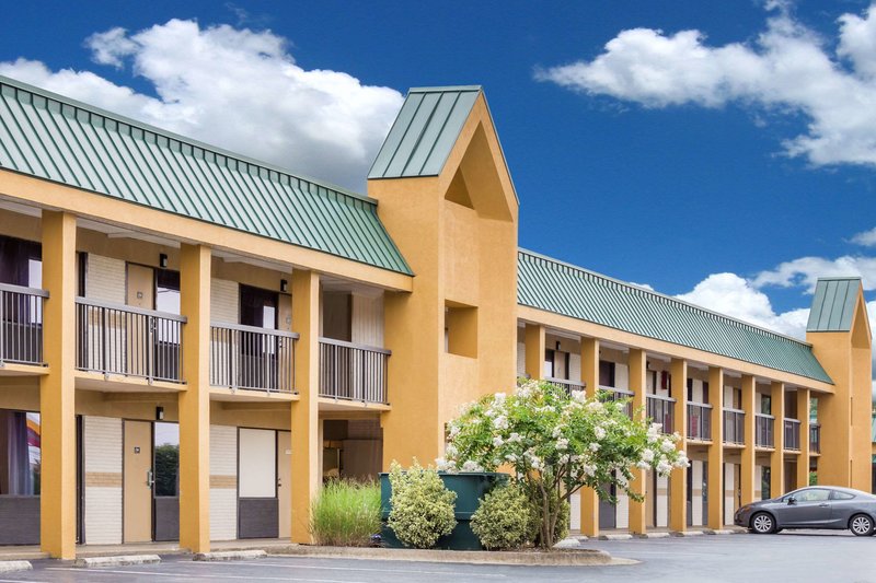 Super 8 By Wyndham Garysburg/Roanoke Rapids,North Carolina>>Garysburg,2 star