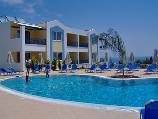 colonides beach hotel