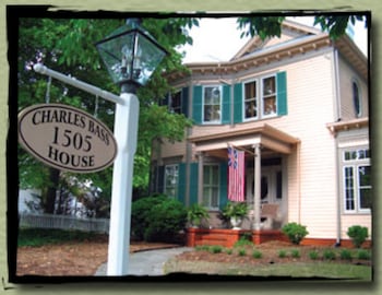 Charles Bass House Bed & Breakfast