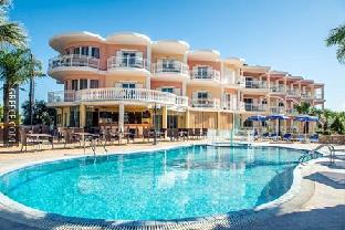 arkadia luxury hotel apartments