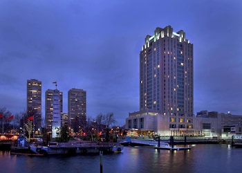Hilton Philadelphia At Penn's Landing,Penn>>King Of Prussia,4 star