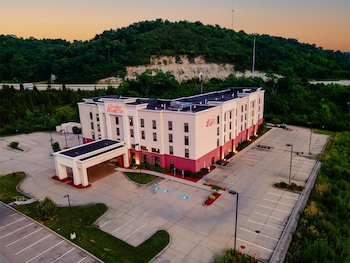 Hampton Inn & Suites Wilder,Cincinnati>>Blue Ash,3 star