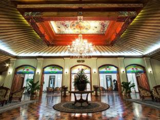 Kusuma Sahid Prince Hotel