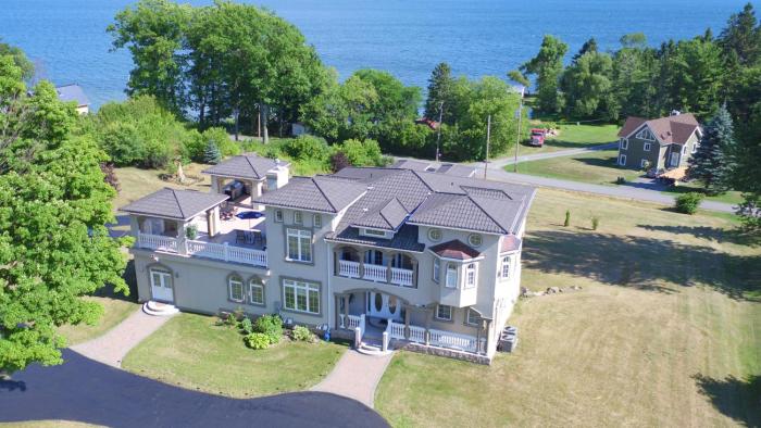 Riverview B&B,Gananoque>>Brockville,3 star